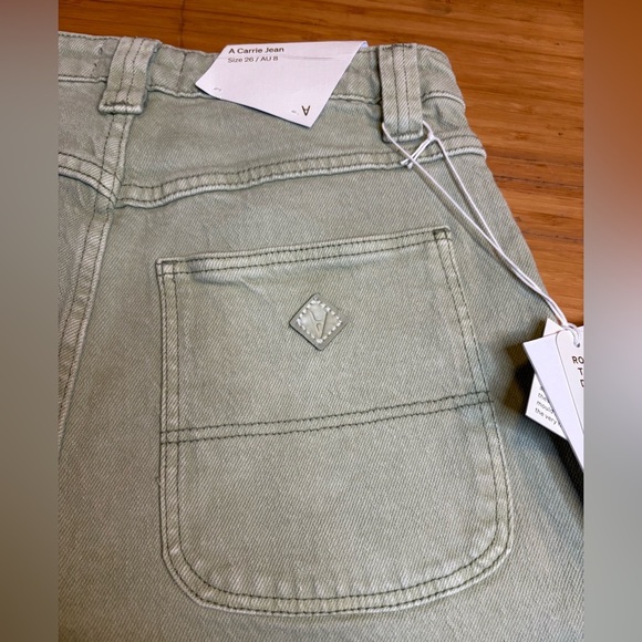 NWT Abrand- Carrie Carpenter Jeans in Color Sage. Size 26 - Picture 9 of 12